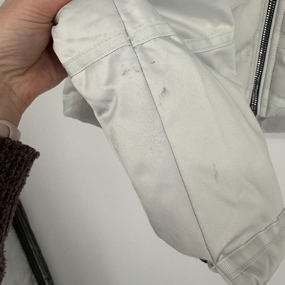 Obermeyer Jacket Coat Puffer Bombshell Hood Ski Apres Down White/Gray Women Sz 6 - Picture 8 of 16